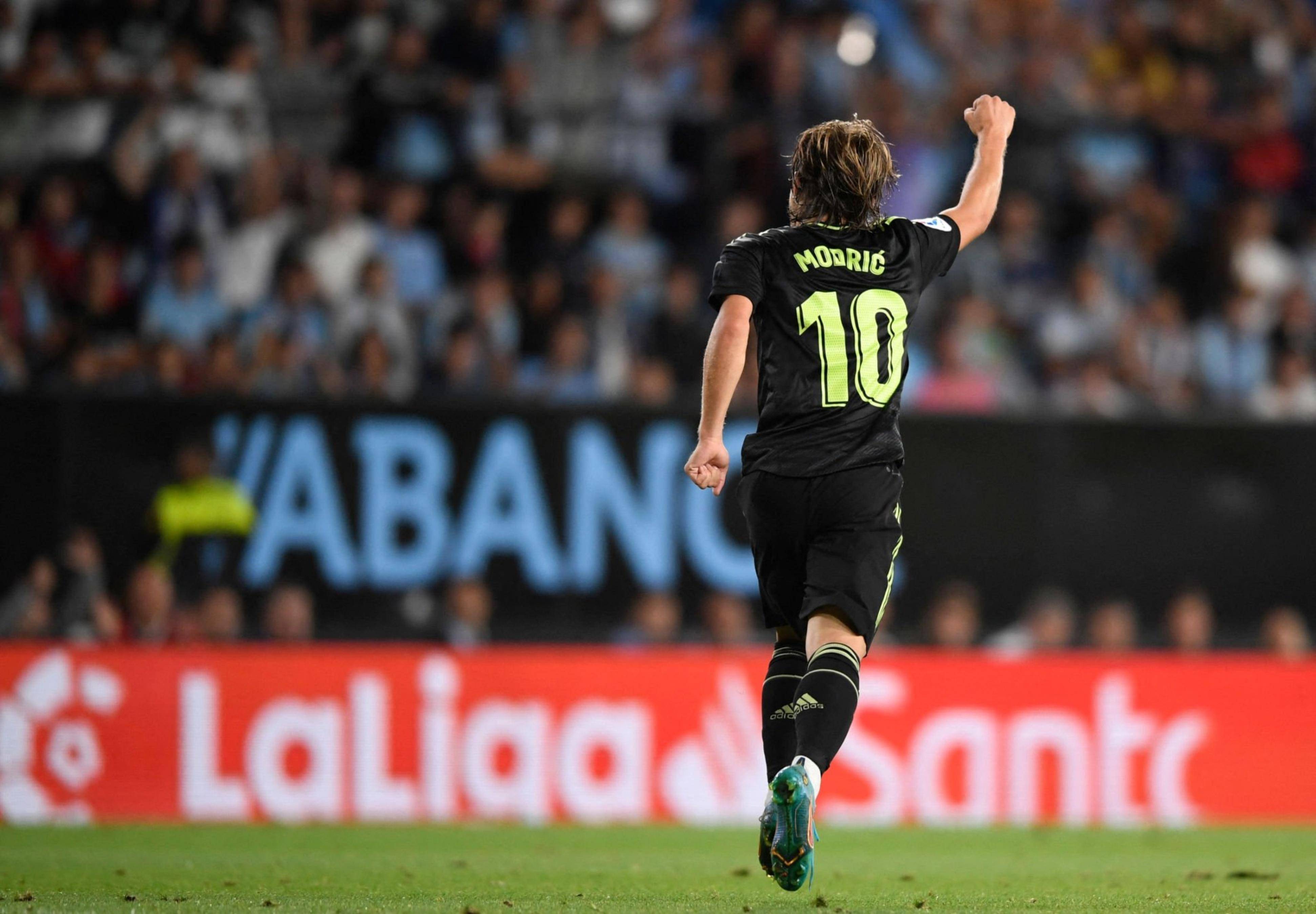 里斯米罗传球的简单介绍