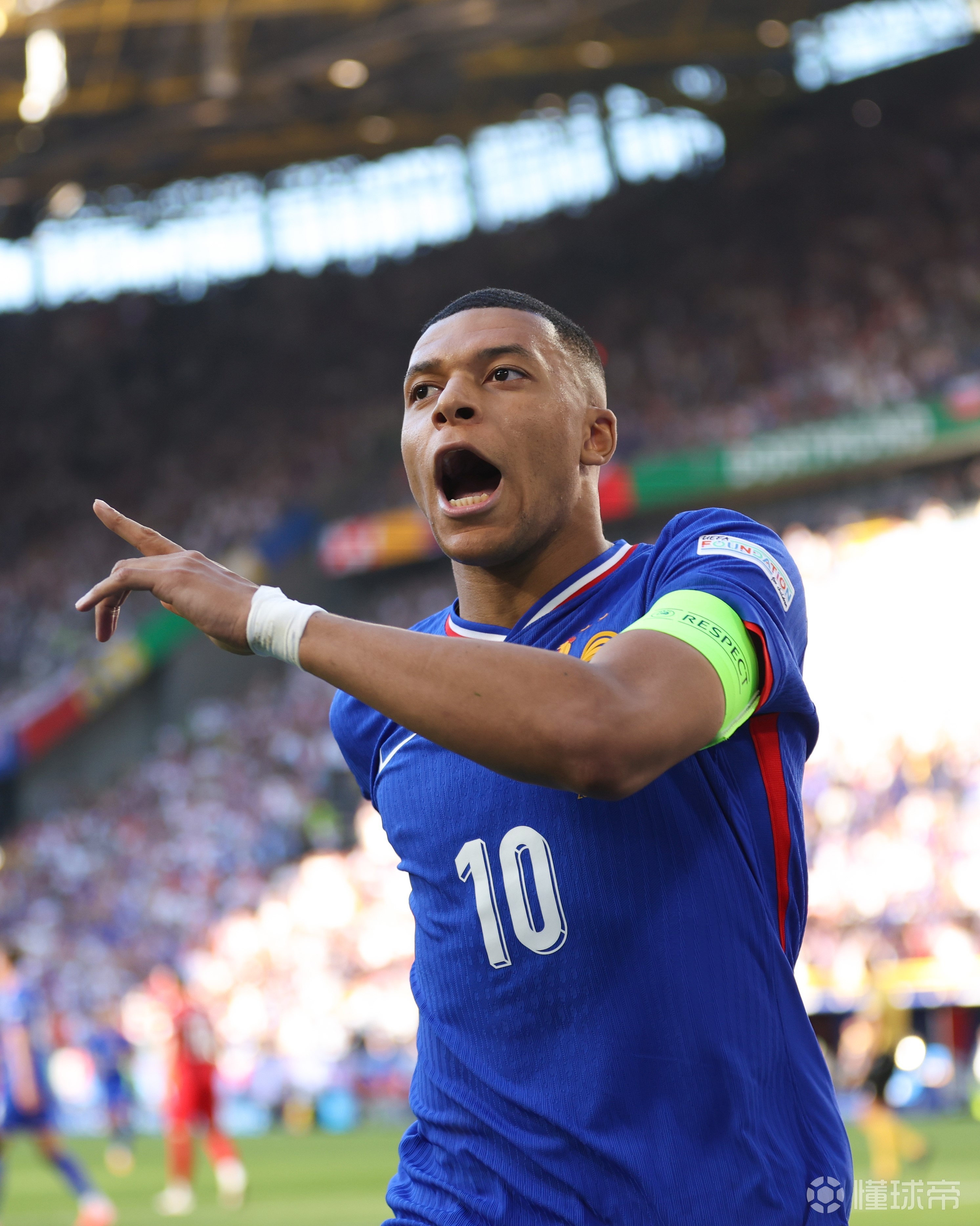 姆巴佩最新消息比赛(姆巴佩最新消息比赛回放) 姆巴佩最新消息比赛(姆巴佩最新消息比赛回放)