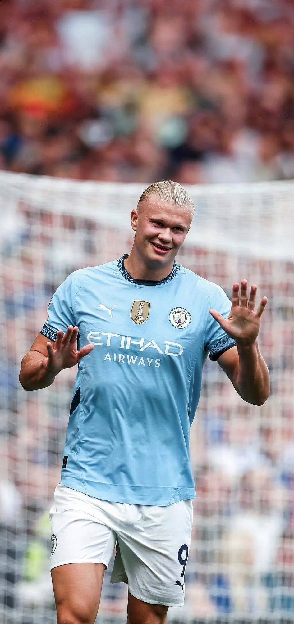 竞猜-哈兰德04年女友惊艳颁奖庆典(老哈兰德是被基恩踢伤的吗)