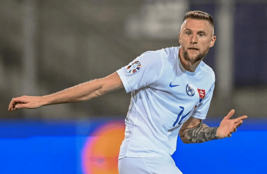 体育彩票-什克里尼亚尔转会(什克里尼亚尔转会国米)