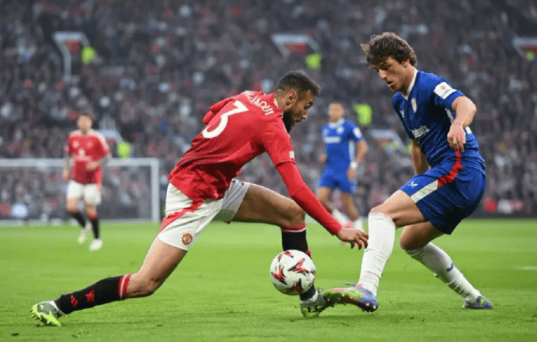 竞彩足球-拉博德头球训练方法(足球头球训练方法视频)