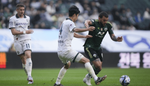 包含萨比定位球防守教学视频的词条